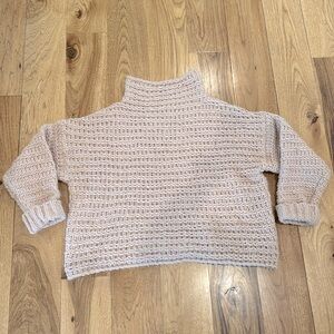 Free People pink chunky knit cozy oversized sweater